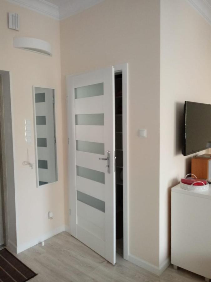 Come&Stay Zielona Gora Buitenkant foto