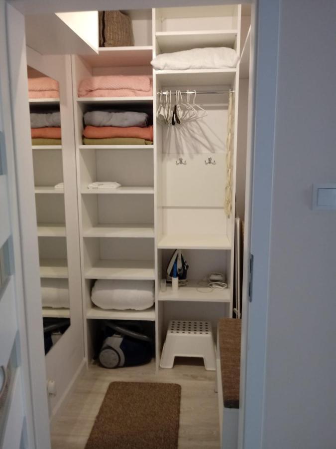 Come&Stay Zielona Gora Buitenkant foto