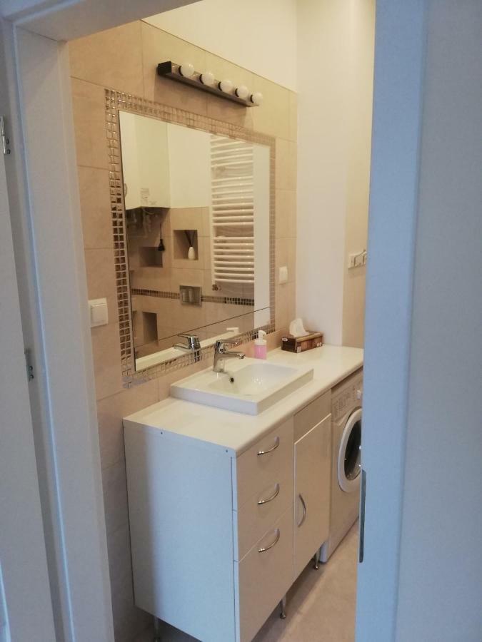 Come&Stay Zielona Gora Buitenkant foto